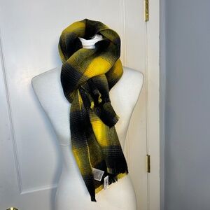 NWT Banana Republic 100% wool plaid scarf | yellows and blacks, wide